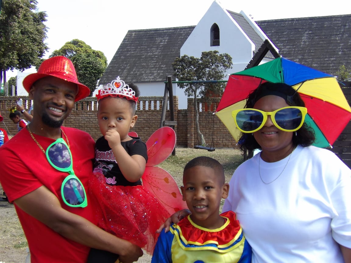 63ef38c9-53bb-4d9c-9e17-ad6e5ba30564