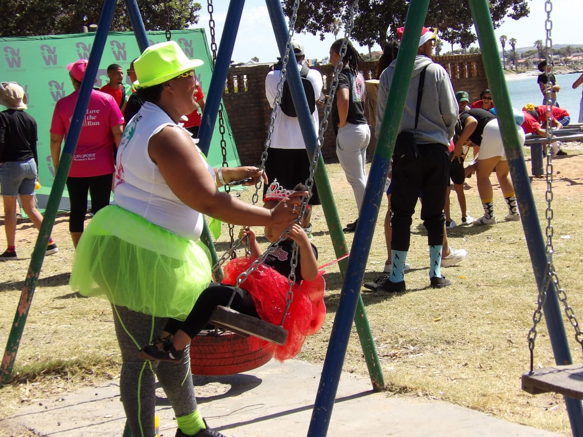 8b8ed4ab-4ff7-49a9-8c59-6c4d8403bb15