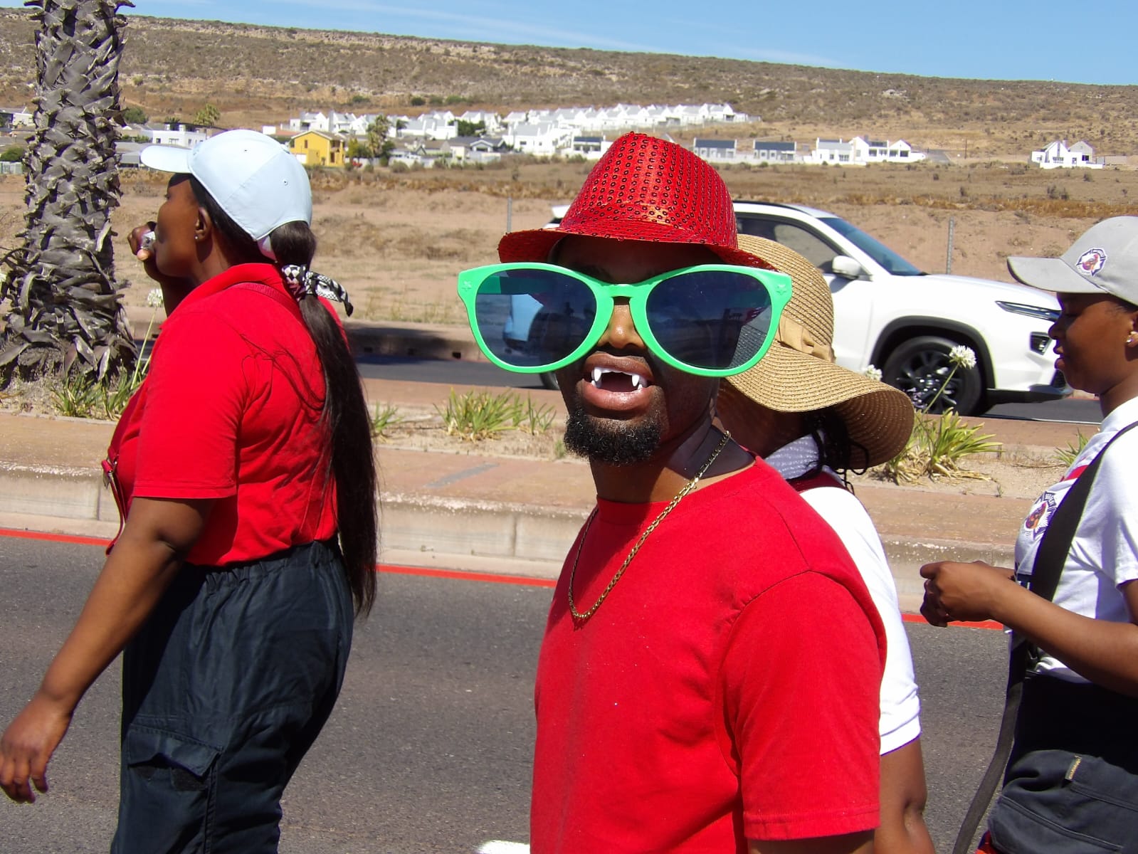 b2769e34-7d38-4315-b2eb-fd220196b24c