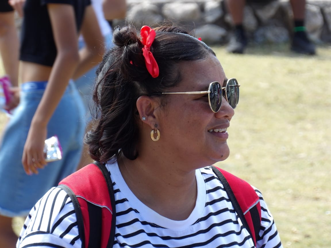 f6dd984f-ddda-4a5d-beea-0f5b56171b5b